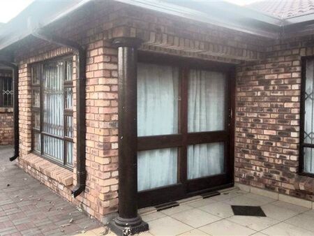 4 Bedroom House in Doornpoort