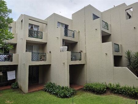 1 Bedroom Apartment in Bryanston