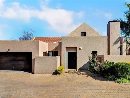 2 Bedroom Cluster in Khyber Rock Estate