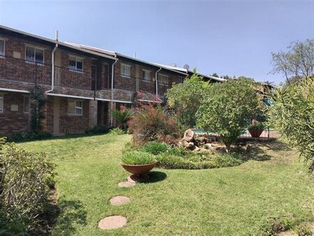 2 Bedroom Flat in Ferndale