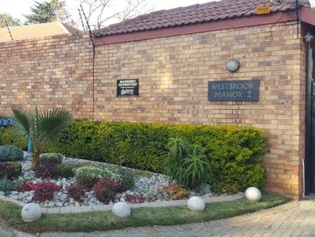 2 Bedroom Apartment in Bedford Gardens