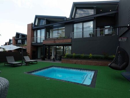 3 Bedroom Townhouse in Broadacres