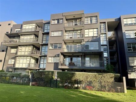 3 Bedroom Apartment in Bedford Gardens