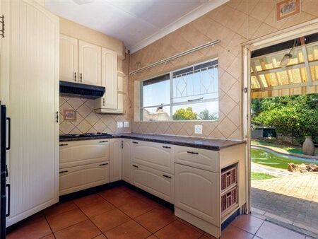3 Bedroom House in Birchleigh