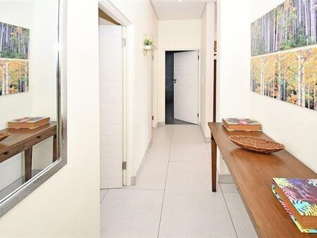 2 Bedroom Apartment in Dania park