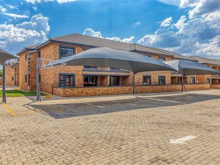 3 Bedroom Apartment in Cloverdene