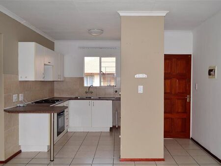 2 Bedroom Apartment in Parkrand