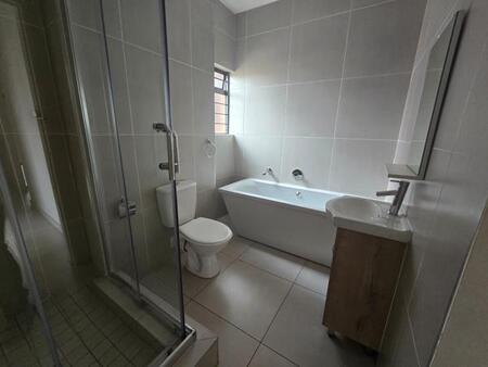 3 Bedroom Apartment in Bartlett