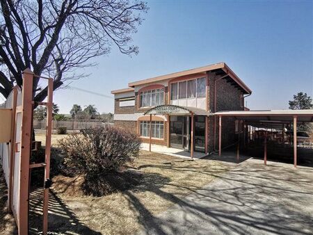 2 Bedroom House in Erasmia