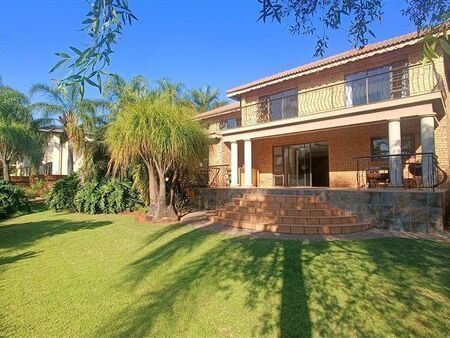 4 Bedroom House in Eldoraigne