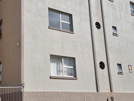 1 Bedroom Apartment in Humewood