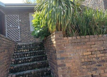3 Bedroom House in Weltevreden Park