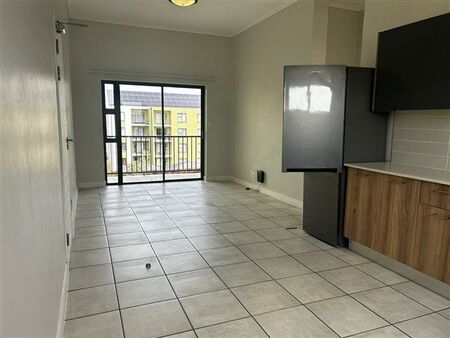 2 Bedroom Apartment in Silver Lakes