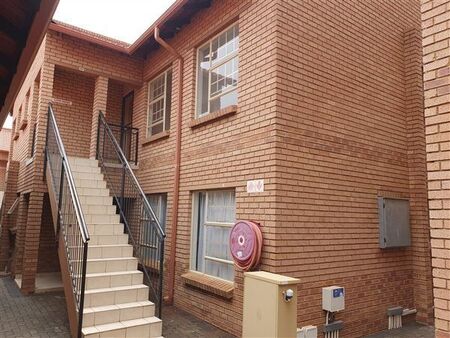 3 Bedroom Apartment in Silver Lakes