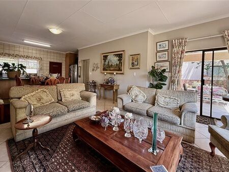 1 Bedroom Townhouse in Hazeldean