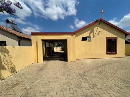3 Bedroom House in Pretoria West