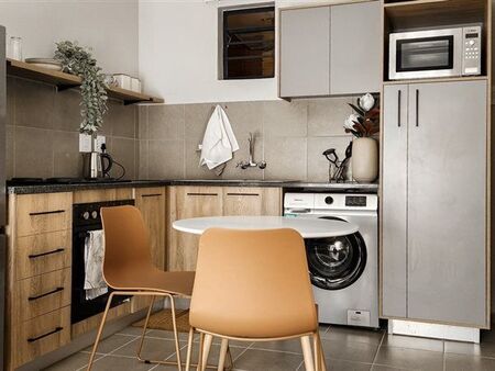 2 Bedroom Apartment in Silverton