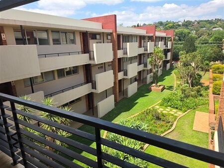 2 Bedroom Apartment in Monument Park