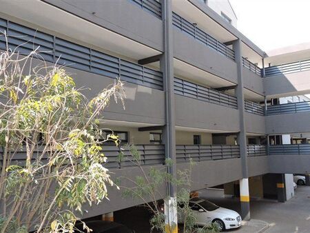 2 Bedroom Apartment in Menlo Park