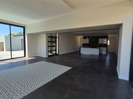 4 Bedroom House in Riebeek Kasteel