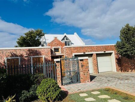 3 Bedroom House in Onrus