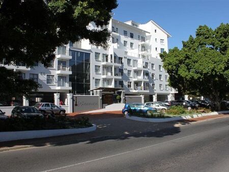 2 Bedroom Apartment in Rondebosch