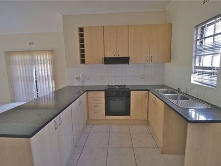 2 Bedroom House in Plattekloof