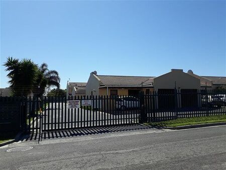 2 Bedroom Apartment in Silver Oaks