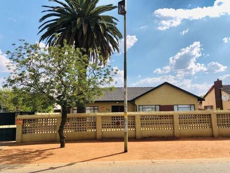 3 Bedroom house to rent in Leondale, Germiston