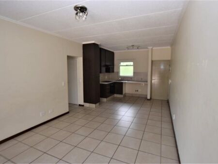 1 Bedroom Apartment in Bryanston