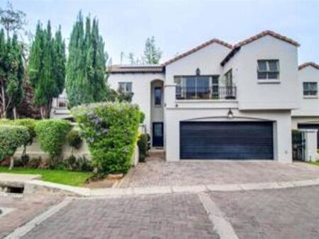 3 Bedroom Townhouse in Strathavon