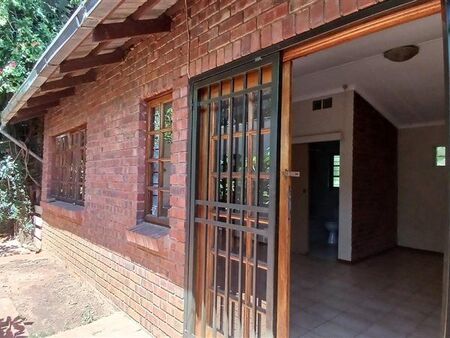 1 Bedroom House in Melrose