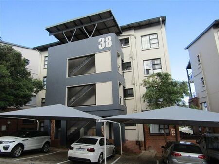 2 Bedroom Townhouse in Oakdene