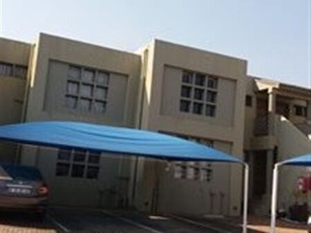 2 Bedroom Townhouse in Winchester Hills