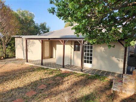 4 Bedroom House in Kensington