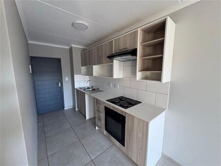 2 Bedroom Apartment in Glen Marais