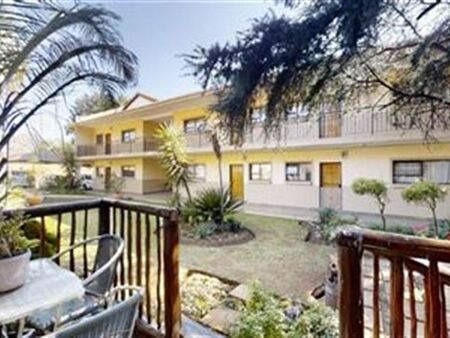 2 Bedroom Apartment in Parkhill Gardens