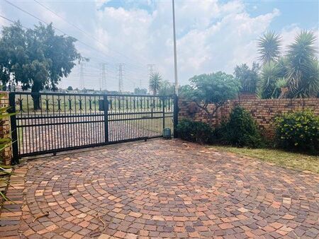 2 Bedroom House in Illiondale