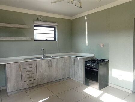 1 Bedroom House in Sunward Park