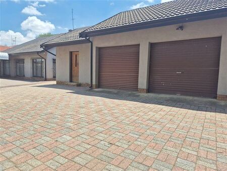 3 Bedroom House in Brackenhurst