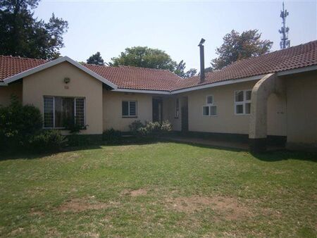 4 Bedroom House in Brackenhurst