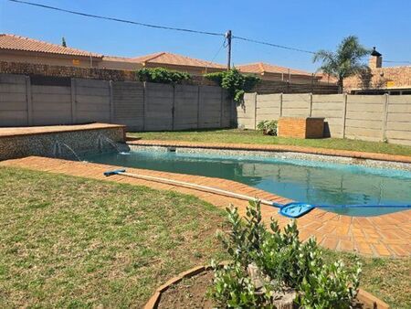 3 Bedroom House in Randhart