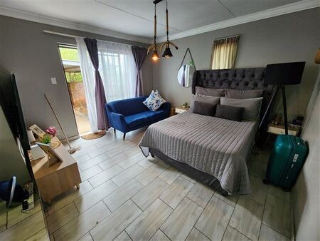1 Bedroom Flat in Valhalla