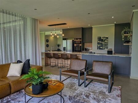 3 Bedroom Apartment in Midstream Estate