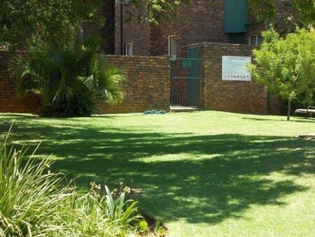 2 Bedroom Apartment in Zwartkop