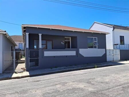 3 Bedroom House in Sydenham