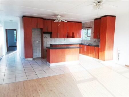 2 Bedroom Apartment in Campher Park