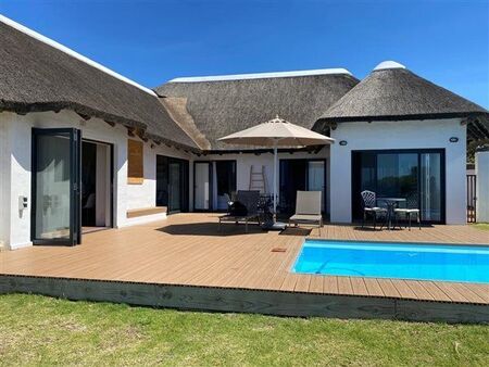 5 Bedroom House in St Francis Bay