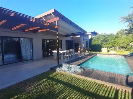 4 Bedroom House in Palm Lakes Estate