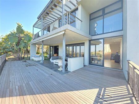 4 Bedroom House in Simbithi Estate